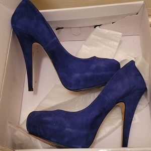 Royal blue,  sz 37